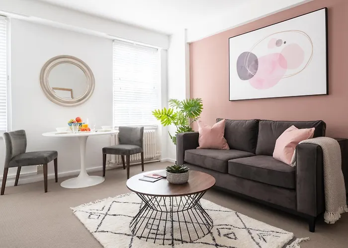 Dolphin House Serviced Apartments Londra